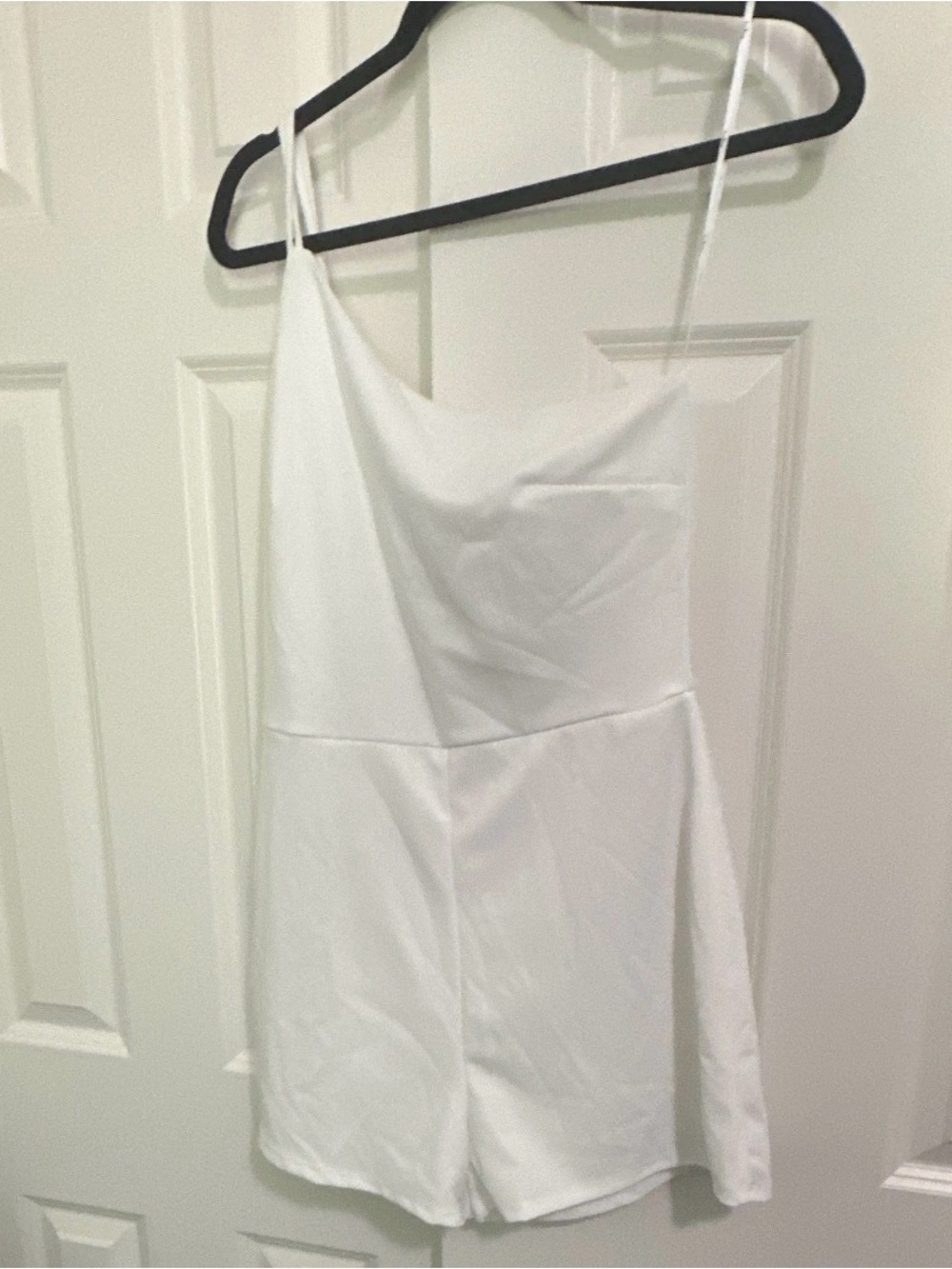 Lulu's White Spaghetti 1 Shoulder Strap Mini Romper